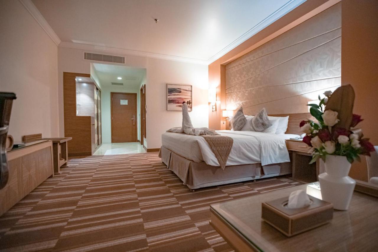 Golden Tulip Hotel Buraidah Al Qassim Kültér fotó