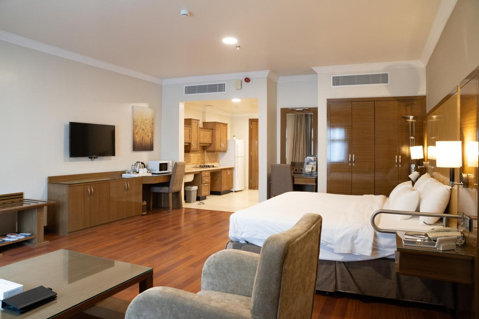 Golden Tulip Hotel Buraidah Al Qassim Kültér fotó