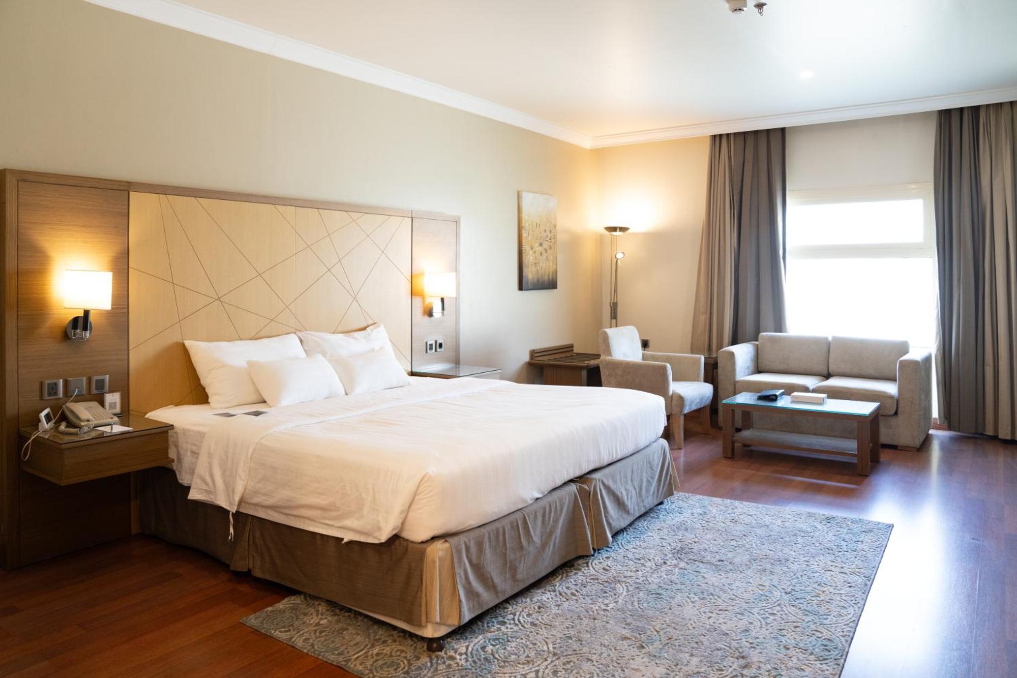 Golden Tulip Hotel Buraidah Al Qassim Kültér fotó