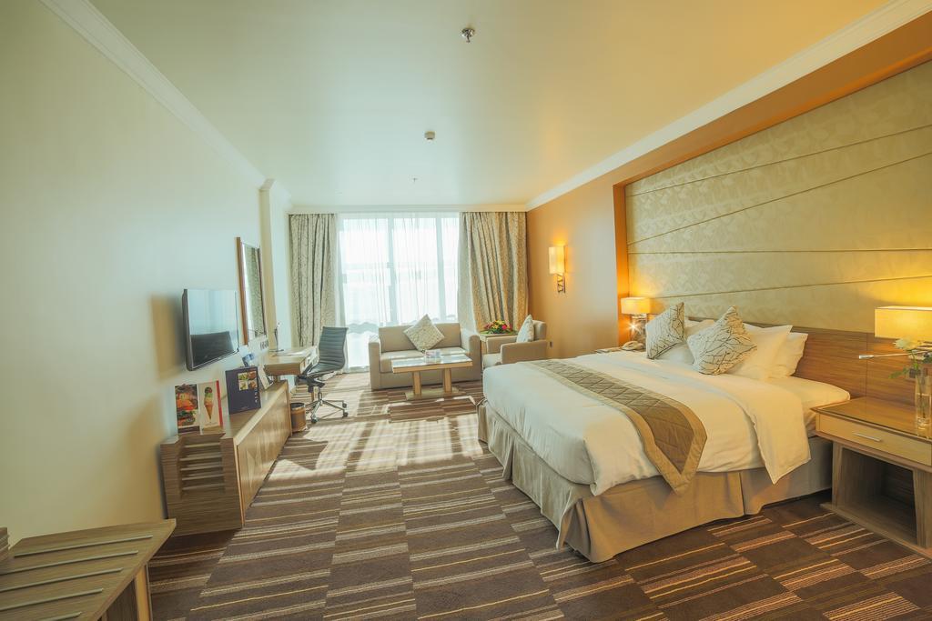 Golden Tulip Hotel Buraidah Al Qassim Kültér fotó